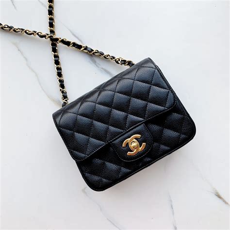 les mini de chanel prezzo|chanel small bag with price.